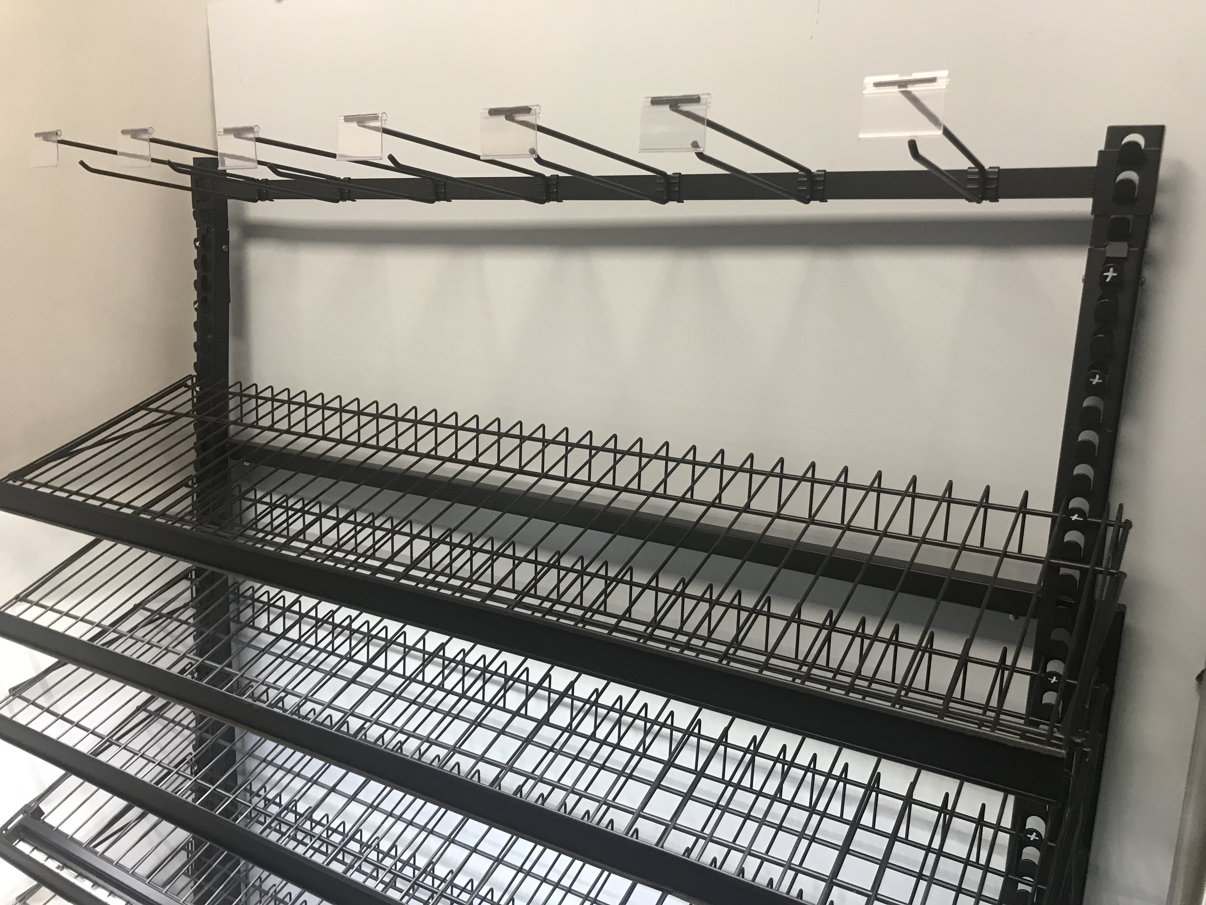 4 FT Cross Bar with 7 Hooks